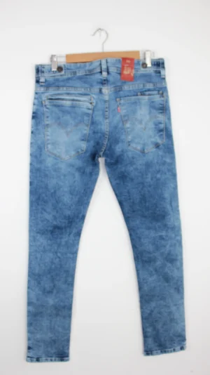 Jean Premium de alta calidad para hombre, corte moderno, color azul nevado
